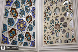 نقش نام پیامبر اکرم در حرم مطهر رضوی