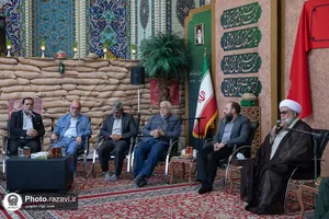 دیدار نویسندگان و ناشران دفاع مقدس و محور مقاومت با تولیت آستان قدس رضوی