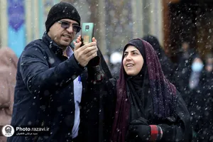 بارش برف در حرم مطهر رضوی