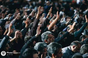 سومین شب مراسم بزرگداشت رهبر شهید انقلاب اسلامی از سوی رهبر معظم انقلاب