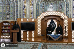 نشست خوانش و نقد کتاب نگاه هشتم