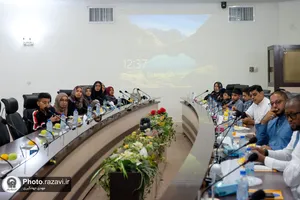 دیدار جمعی از نخبگان و فعالان فرهنگی تانزانیا با مدیران سازمان علمی و فرهنگی آستان قدس رضوی