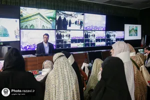 تشرف بانوان مهمان جشنواره &laquo;رسانه خورشید&raquo; به حرم مطهر رضوی