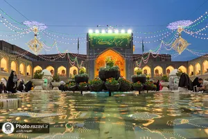 حال و هوای حرم مطهر رضوی در ایام میلاد امیرالمومنین علیه السلام