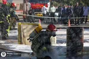 مانور مشترک اطفاء حریق در شرکت صنایع غذایی رضوی