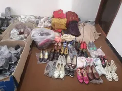 ۶۰۰ جفت کفش نو به نیازمندان زرند اهدا شد