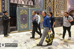 اعتکاف کارکنان آستان قدس رضوی در حرم امام رضا علیه&zwnj;السلام