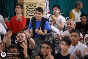 تشرف دانش&zwnj;آموزان مدارس استثنایی کشور به حرم مطهر رضوی-2