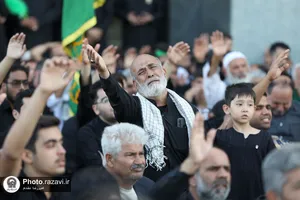 آیین چهارپایه خوانی روز شهادت امام رضا علیه&zwnj;السلام در حرم مطهر رضوی -2