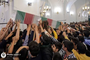 مراسم وداع با شهید گمنام دفاع مقدس در اعتکاف نوجوانان