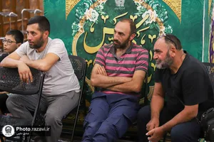 عزاداری زائران ترک زبان در حرم مطهر رضوی