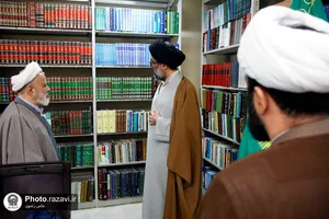 اهدای 9 هزار جلد کتاب به کتابخانه مرکزی آستان قدس رضوی