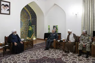 دیدار فرمانده منطقه پدافند هوایی شمال شرق کشور با تولیت آستان قدس رضوی