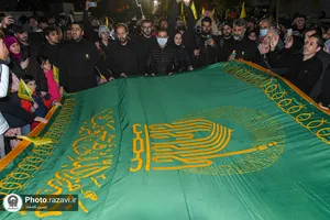 حضور خدام و پرچم گنبد حرم مطهر رضوی در محل شهادت سیدحسن نصرالله