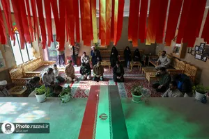 مراسم وداع با پیکر شهید نیلفروشان در مجتمع دانشجویی امام رضا (ع)