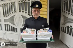 توزیع روزانه 2 هزار پرس افطاری متبرک در سطح شهر مشهد