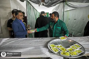 خدمت&zwnj;رسانی موکب آذربایجانی&zwnj;ها به زائرین حضرت رضا(علیه&zwnj;السلام)