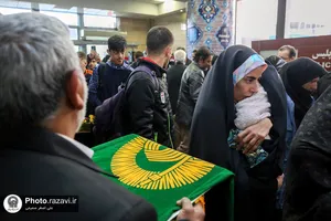 استقبال از زائرین بارگاه منور رضوی در راه&zwnj;آهن مشهد