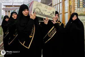 مراسم وداع با پیکر شهدای گمنام دفاع مقدس در حرم مطهر رضوی