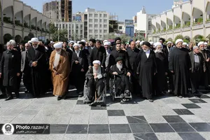 تشییع پیکر همسر آیت الله مرتضوی در حرم مطهر رضوی