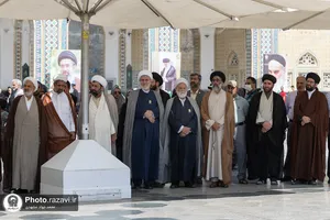 تشییع پیکر والده مکرمه آیت الله صدر حسینی