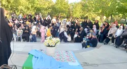 تجلیل از پرستاران و مادران دارای بیش از سه فرزند، در جشن میلاد حضرت زینب (س)