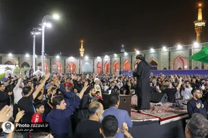 مراسم چهارپایه&zwnj;خوانی کشورهای جهان اسلام در حرم مطهر رضوی