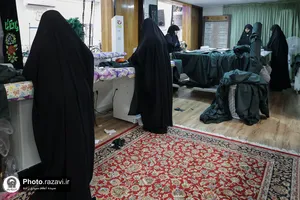 دوخت لباس و عروسک در خیاط خانه حرم مطهر رضوی