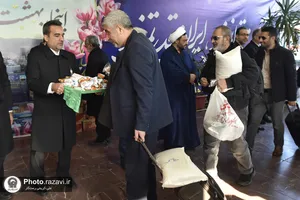 استقبال از زائرین بارگاه منور رضوی در راه&zwnj;آهن مشهد