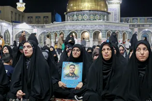 گرامیداشت شهدای جنگ رمضان در حرم مطهر رضوی