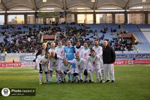 دیدار تیم منتخب فوتبال خراسان و تیم ملی ۱۹۹۸