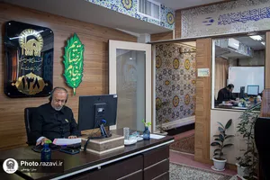 پاسخگویی تلفنی مدیر خدمه حرم مطهر رضوی به مخاطبان سامانه ۱۳۸
