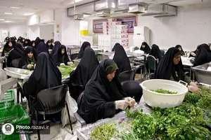 افطاری ماه مبارک رمضان در مهمانسرای حضرت