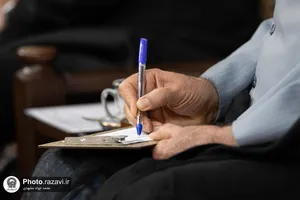دیدار جمعی از دربانان حرم امام رضا علیه&zwnj;السلام با تولیت آستان قدس رضوی