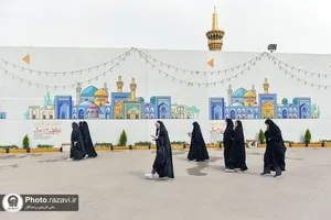 تشرف دانشجویان هنر به حرم مطهر رضوی