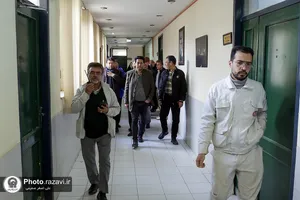 بازدید کارکنان آستان قدس رضوی از کارخانه آرد قدس رضوی