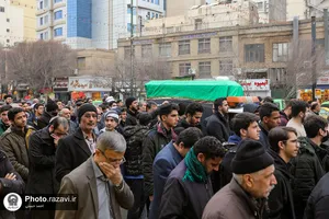 تشییع پیکر آیت&zwnj;الله امامی کاشانی در حرم مطهر رضوی