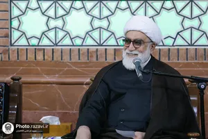 دیدار جمعی از دانش&zwnj;آموزان نخبه خراسان رضوی با تولیت آستان قدس رضوی