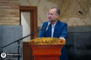 جلسه دفاع از پایان&zwnj;نامه در حرم مطهر رضوی
