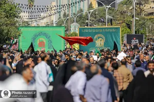 مراسم تشییع پیکر شهدای حرم احمد بن موسی در شیراز