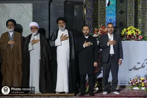 آیین خطبه&zwnj;خوانی شب میلاد امام رضا(علیه&zwnj;السلام) در حرم مطهر رضوی - 1