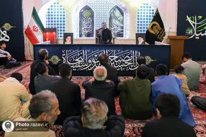 تقدیر از خادمان و مداحان حسینی حرم مطهر رضوی
