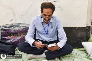 اعتکاف کارکنان آستان قدس رضوی در حرم امام رضا علیه&zwnj;السلام