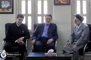 حضور جمعی از مدیران آستان قدس رضوی در دادگاه منطقه ثامن مشهد
