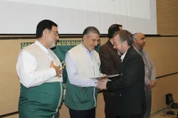 برگزاری پنجمین محفل ادبی «پنجره فولاد» در سمنان؛ آیینی برای پاسداشت شهدا و تجلیل از شاعران/ گزارش تصویری