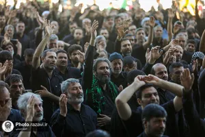 اجتماع عزاداران نبوی در حرم مطهر رضوی