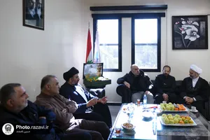 حضور خدام حرم مطهر رضوی در بیمارستان شیخ راغب حرب الجامعی لبنان