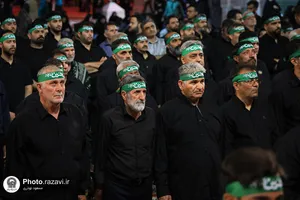 عزاداری سنتی شب ششم محرم در &laquo;حسینیه حرم&raquo;