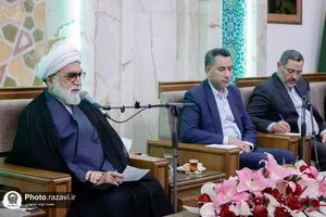 دیدار کارکنان نمونه با تولیت آستان قدس رضوی