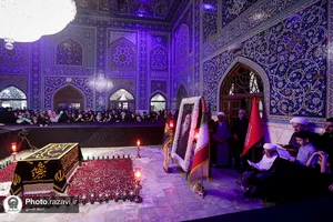 تشرف آیت&zwnj;الله جعفر سبحانی به حرم مطهر رضوی